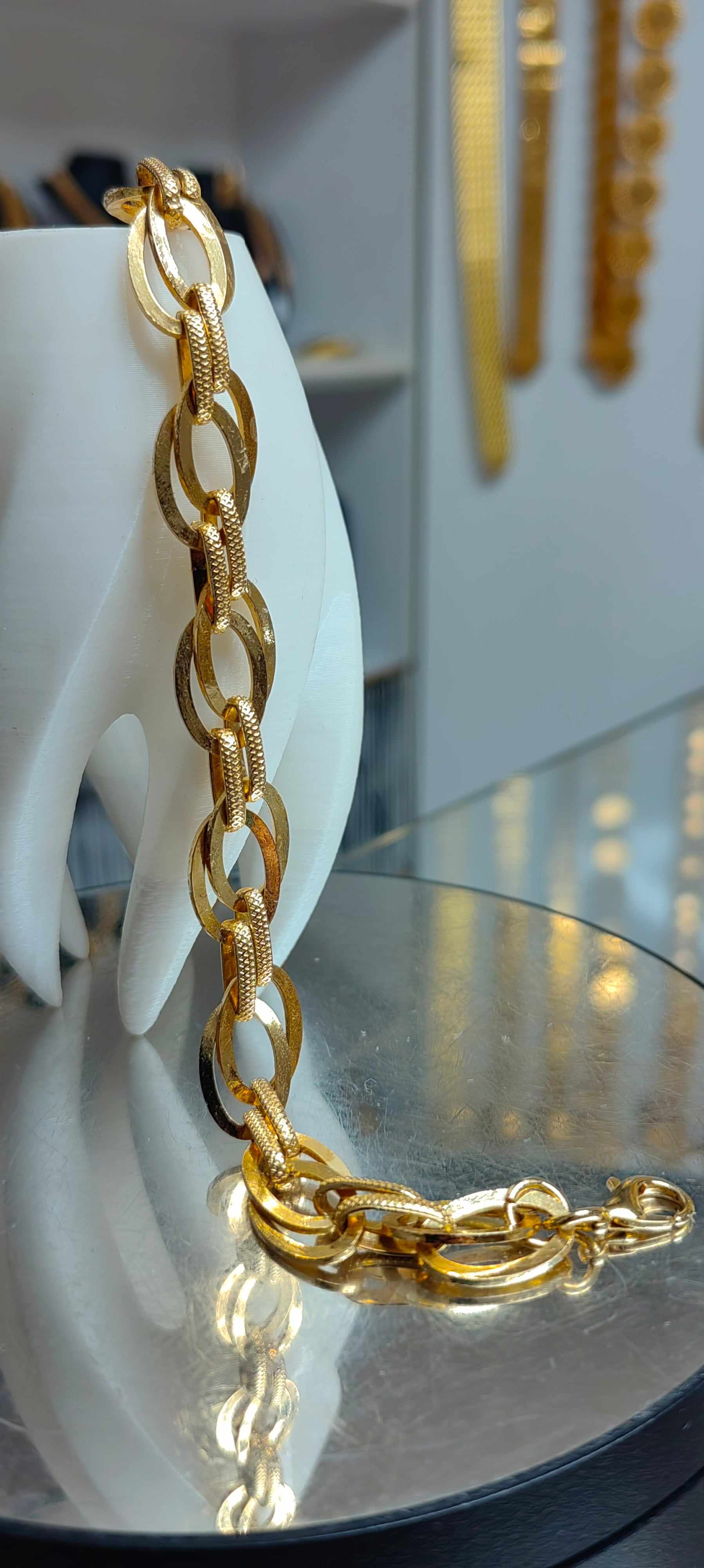 Altın Renginde Lak Kaplama Sormusranneke - BKL016 - Mad Gold rannerenkaita