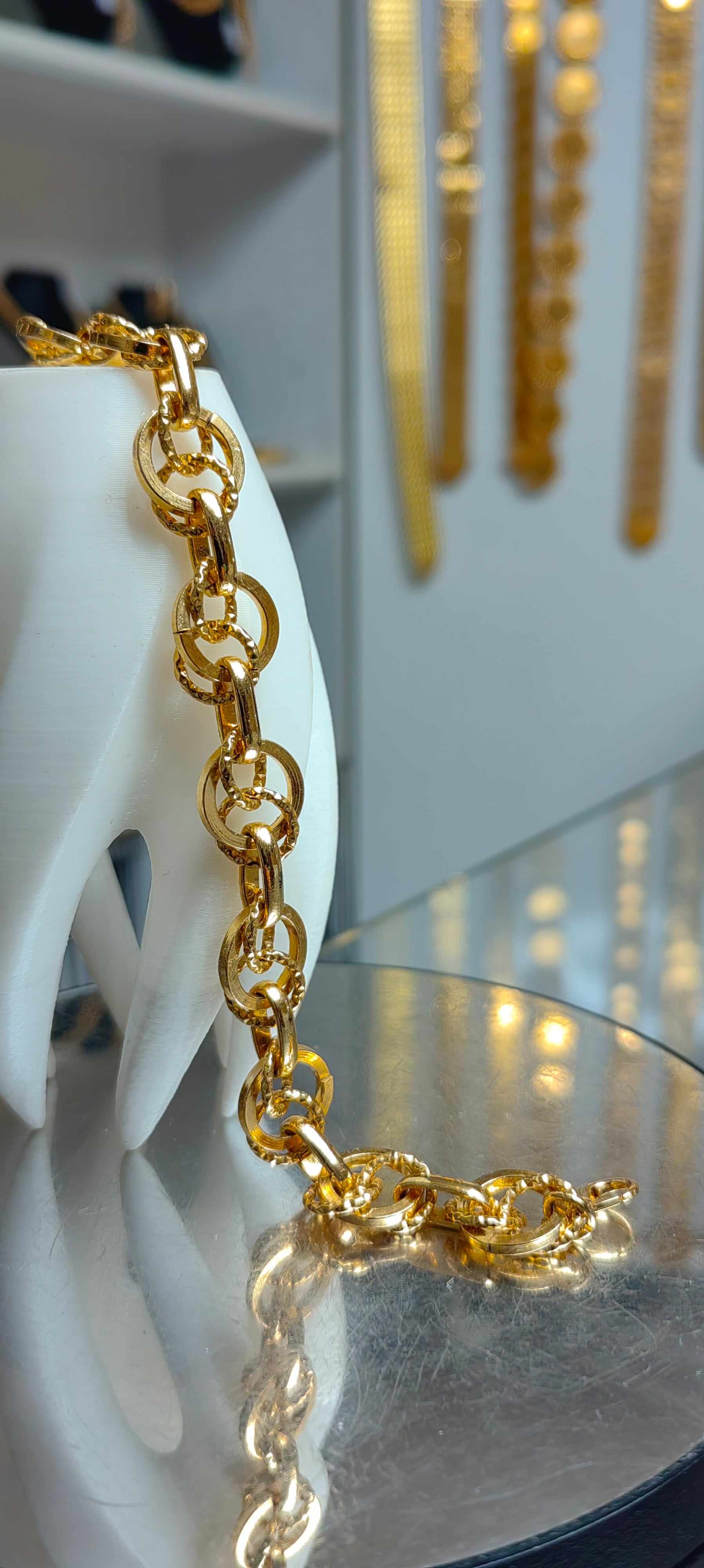 Altın Renginde Lak Kaplama Sormusranneke - BKL010 - Mad Gold rannerenkaita
