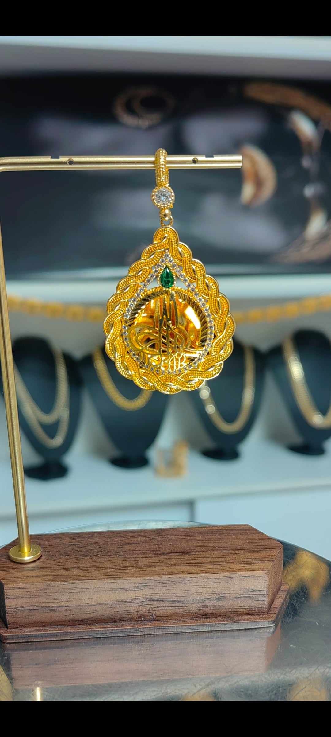 Altın Kaplama Örgü Model Tuğralı Kolye Uç çeyrek boyutunda  - Mad Gold kolye ucu ve çerçeveler