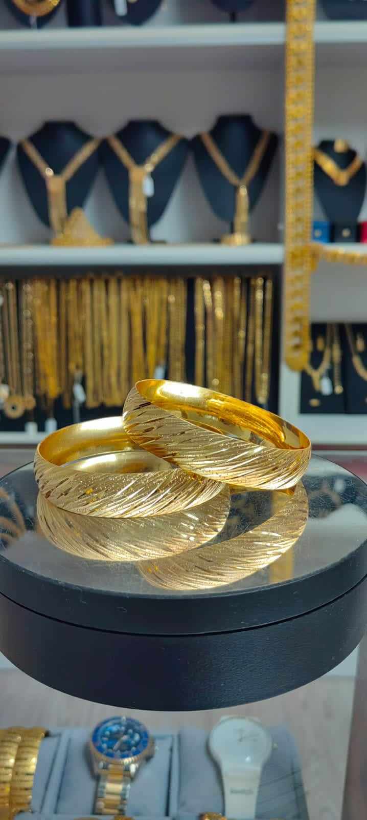 Altın Renginde Lak Kaplama BRACCIALE 1,50 cm - BL15003 - Mad Gold bracciali da 1,50 cm