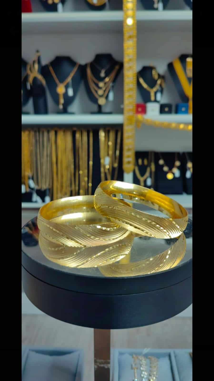 Altın Renginde Lak Kaplama BRACCIALE 1,50 cm - BL15037 - Mad Gold bracciali da 1,50 cm