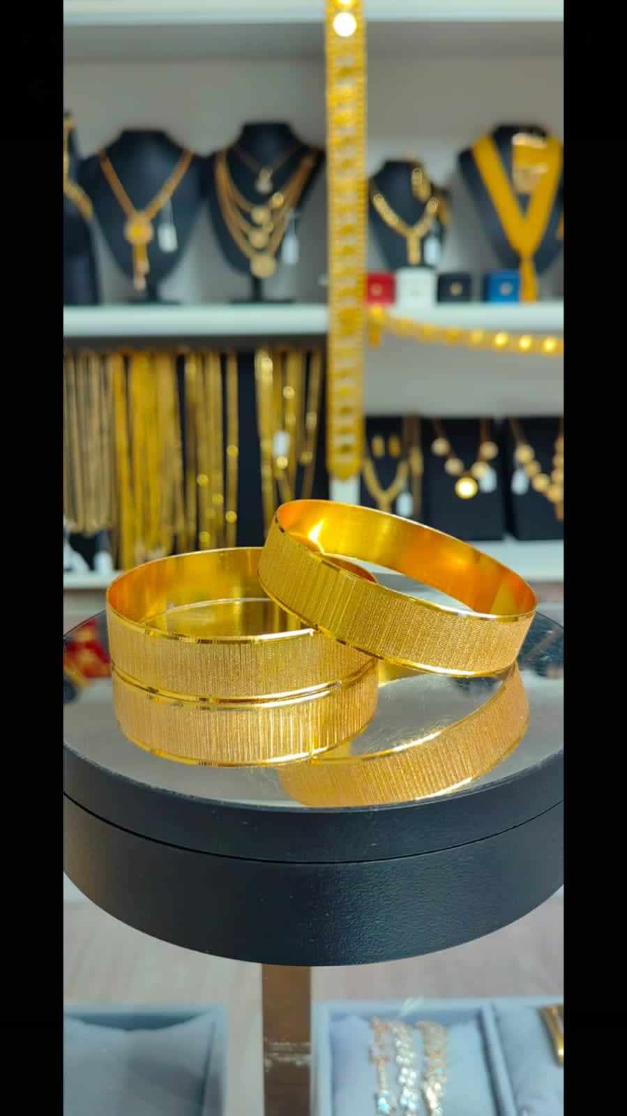 Altın Renginde Lak Kaplama 1.50 cm TRABZON BİLEZİK - BL15029 - Mad Gold bracciali da 1,50 cm