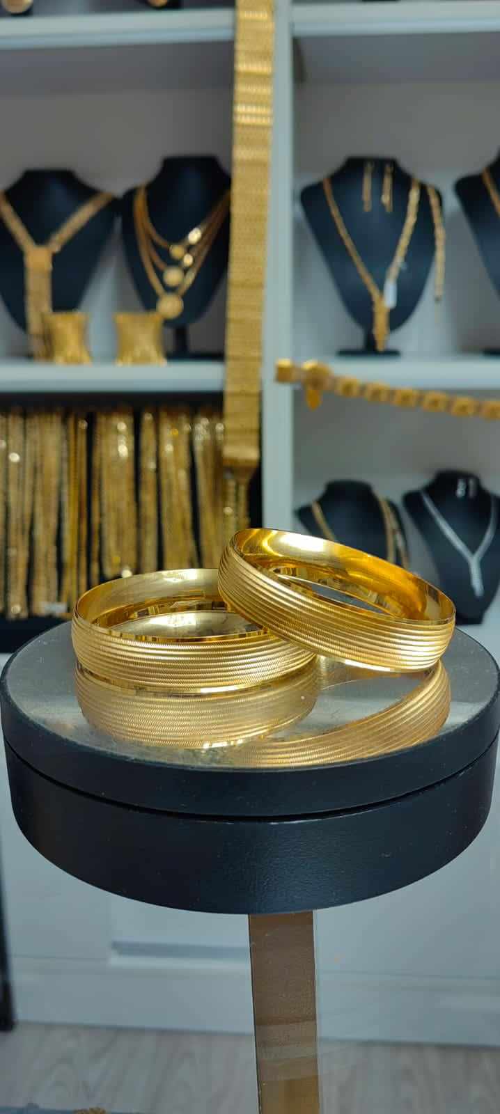 Altın Renginde Lak Kaplama BRACCIALE 1,50 cm -BBCBA0051 - Mad Gold bracciali da 1,50 cm