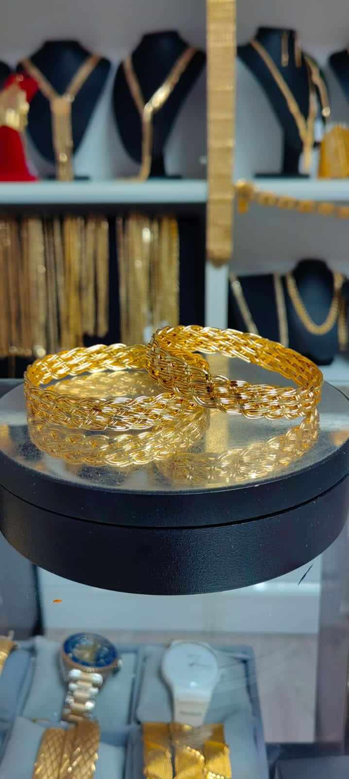 Altın Renginde Lak Kaplama Bracciale cestino -SBA0029 - Mad Gold bracciali lavorati a maglia