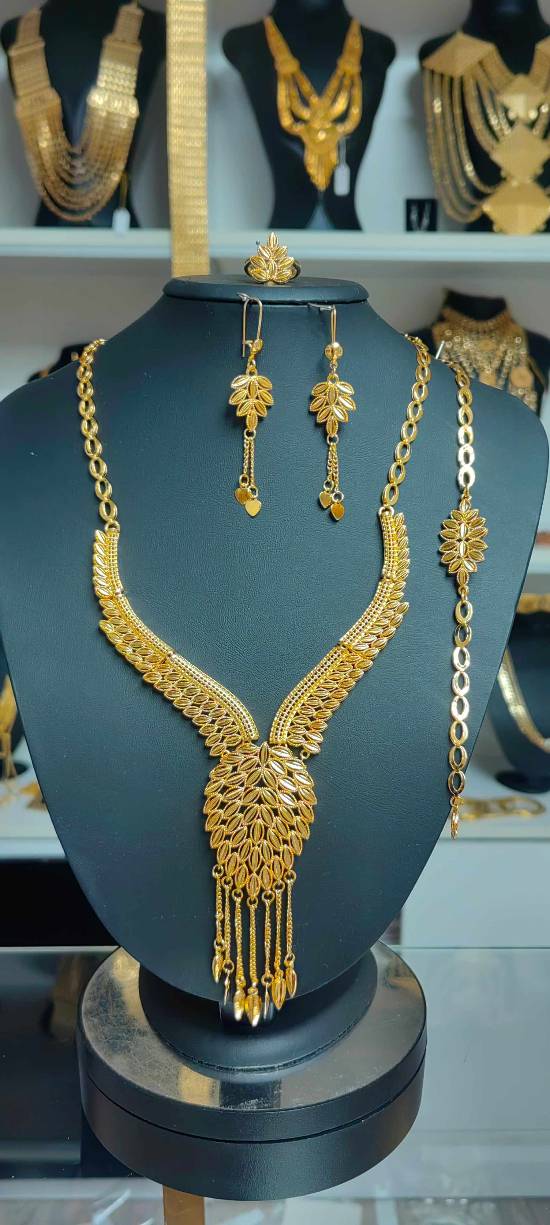 Damla figürlü set