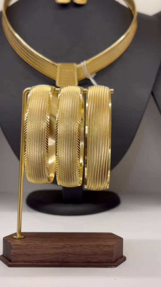 1.50cm BİLEZİK - BL15042 video önizlemesi