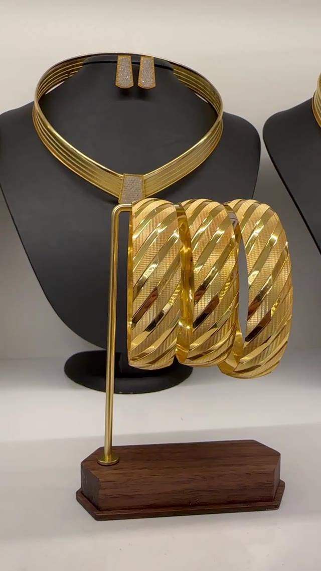 1.50cm BİLEZİK - BL15031 video önizlemesi