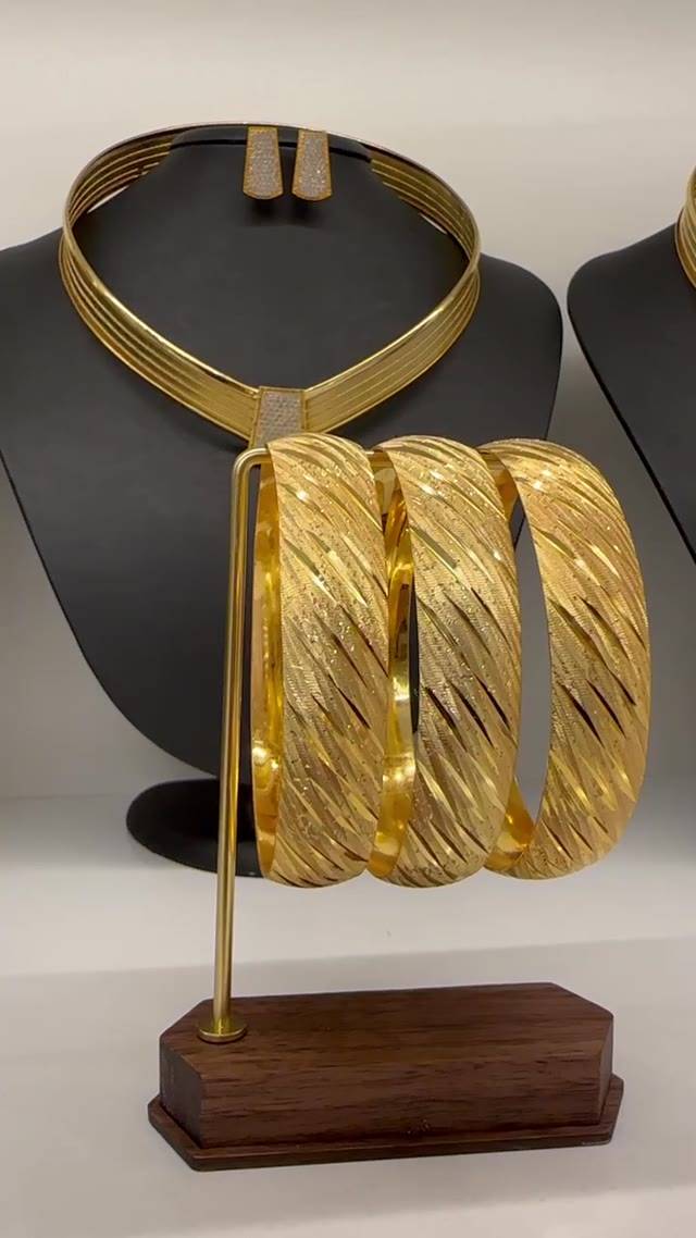 1.50cm BİLEZİK - BL15027 video önizlemesi