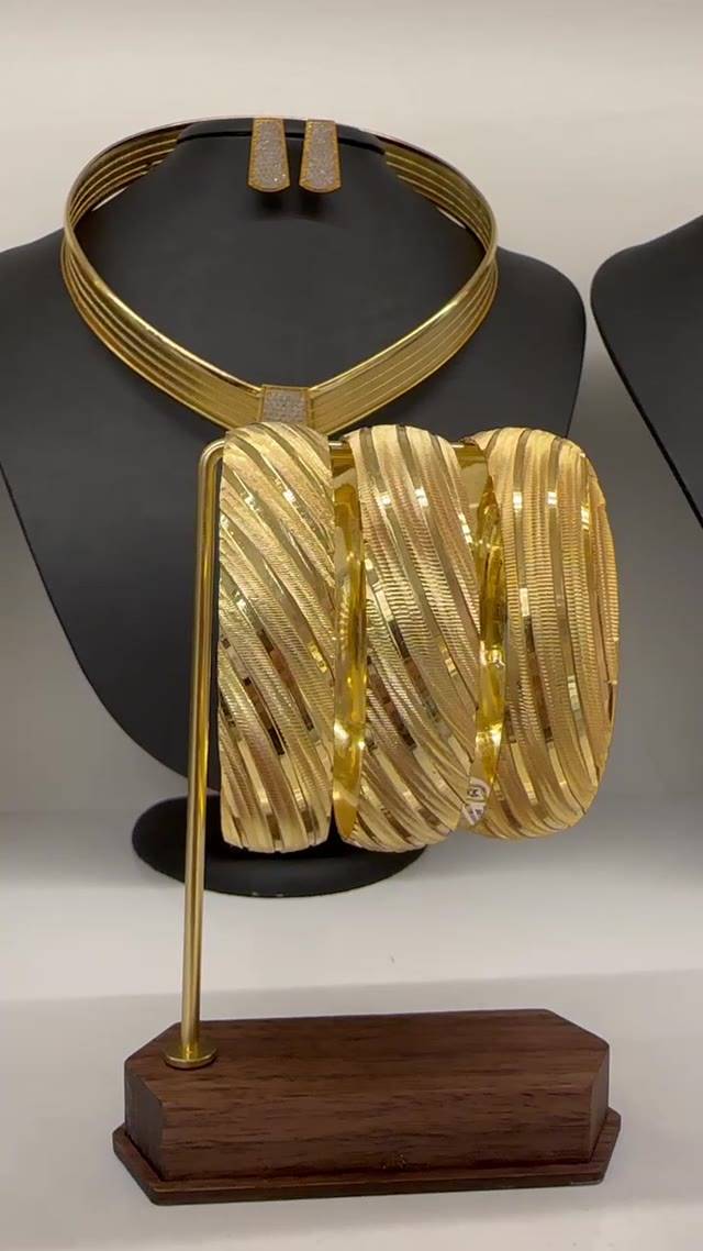 1.50cm BİLEZİK - BL15001 video önizlemesi
