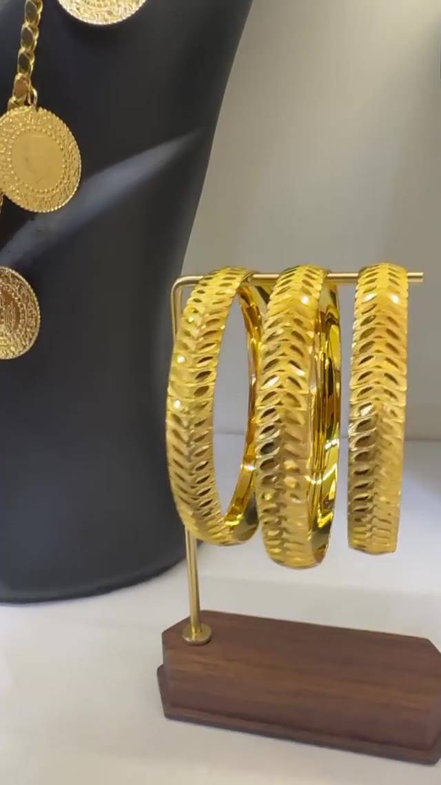 1.00 cm bilezik  video önizlemesi