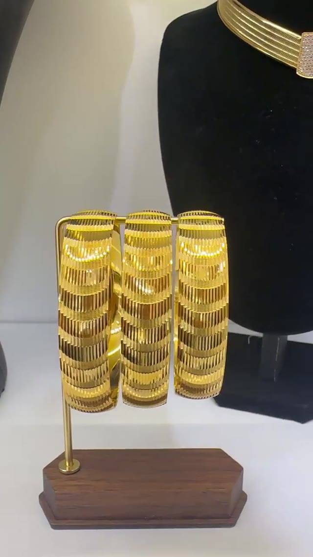 1.50 cm bilezik  video önizlemesi