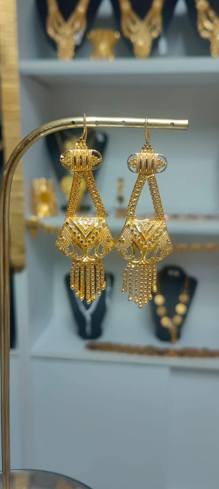 Hint Küpeler kategorisinden HKPL017 modeli ön yüzünden görünüm