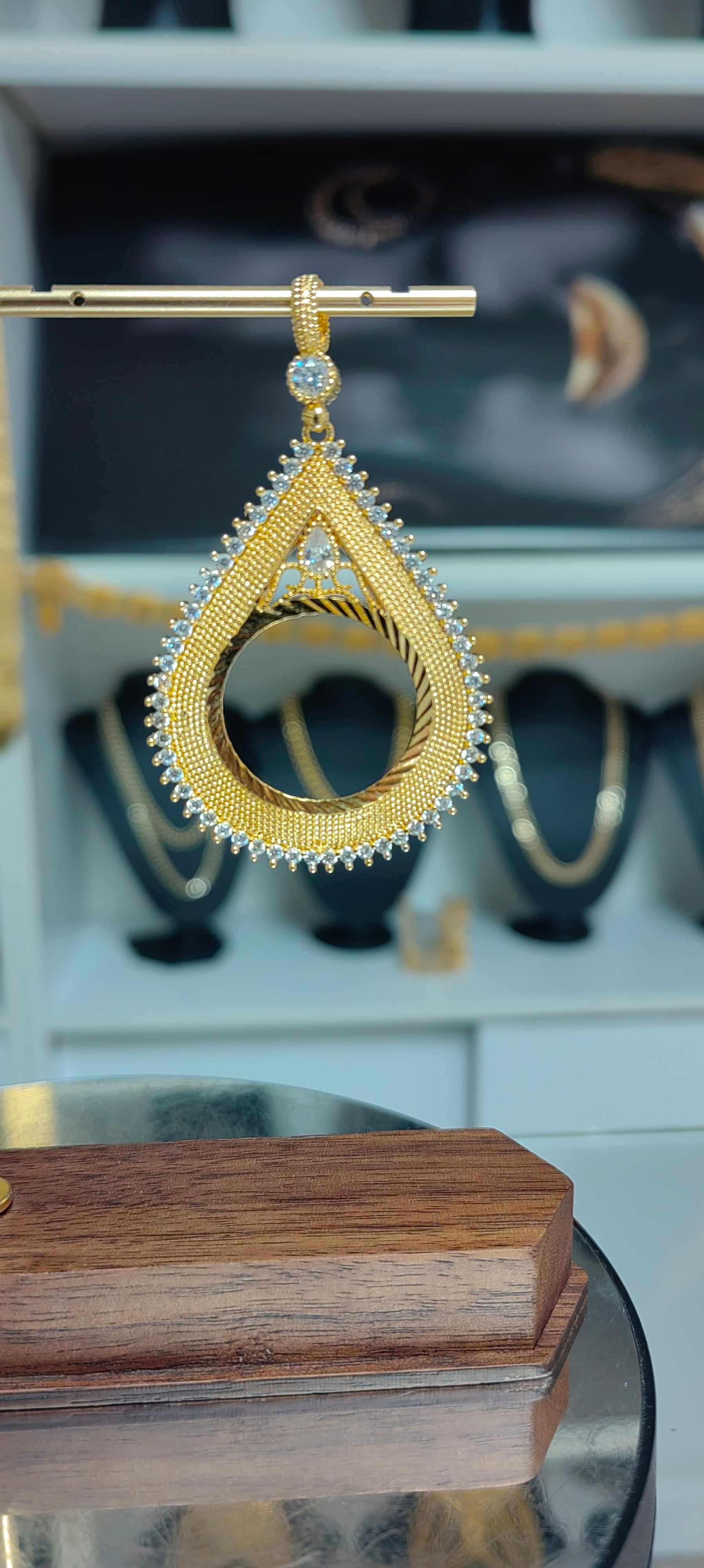 Altın Kaplama Yarım Altınlı Boş Çerçeve yrm - Mad Gold kolye ucu ve çerçeveler