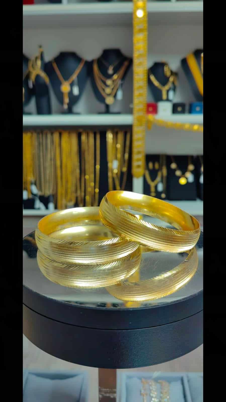 Altın Renginde Lak Kaplama 1,50cm NÁRAMEK - BL15042 - Mad Gold 1,50 cm náramky