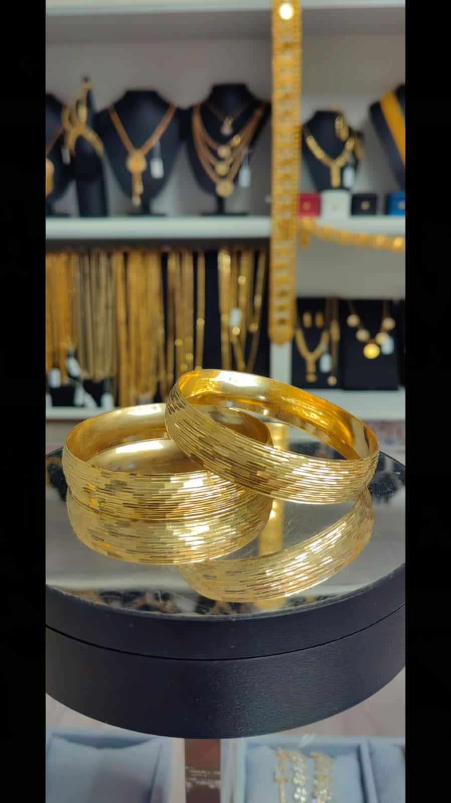 Altın Renginde Lak Kaplama 1.50cm BİLEZİK - BL15046 - Mad Gold 1,50 cm náramky
