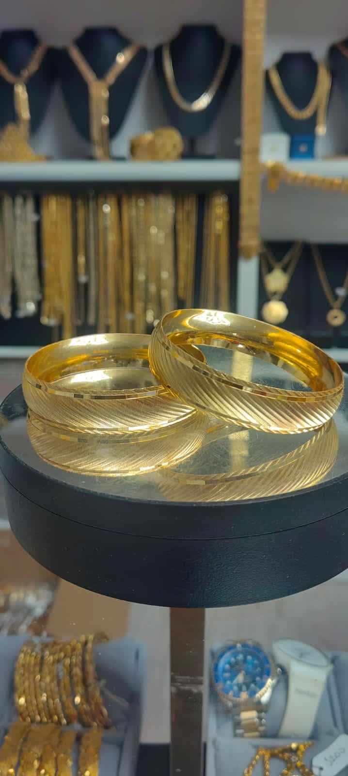 Altın Renginde Lak Kaplama 1,50 cm BİLEZİK -BCBL0010 - Mad Gold 1.50 cm bilezikler