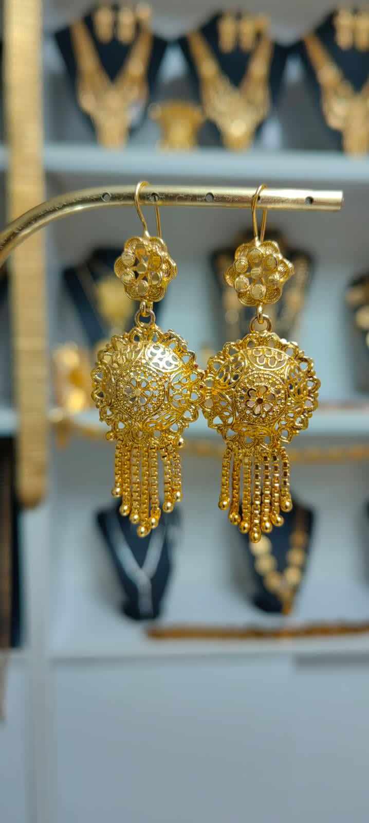 Altın Renginde Lak Kaplama Hint Küpe - HKPL005 - Mad Gold hint küpeler