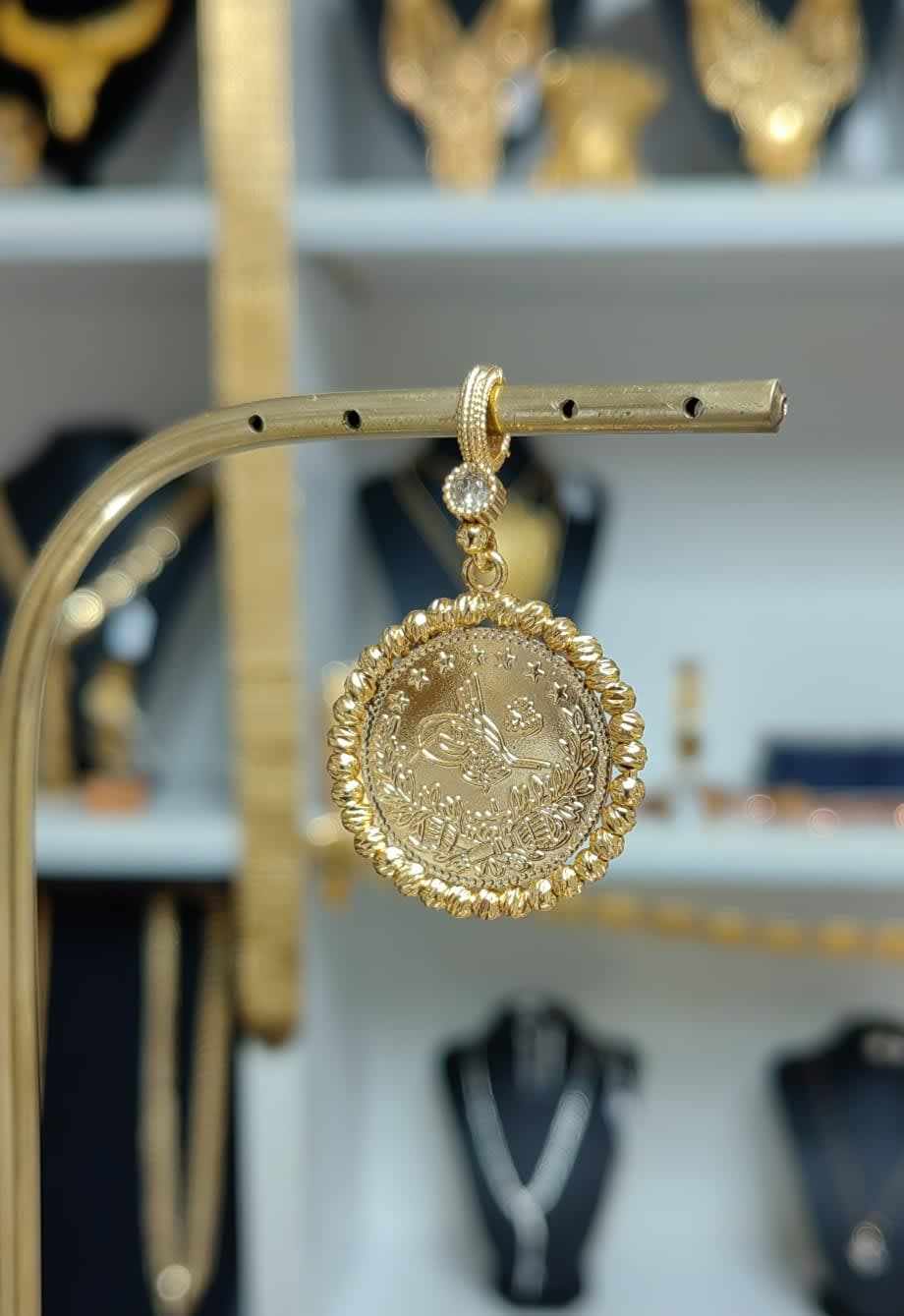 Altın Renginde Lak Kaplama Dorika Reşat İki Buçuklu- TCA008 - Mad Gold kolye ucu ve çerçeveler