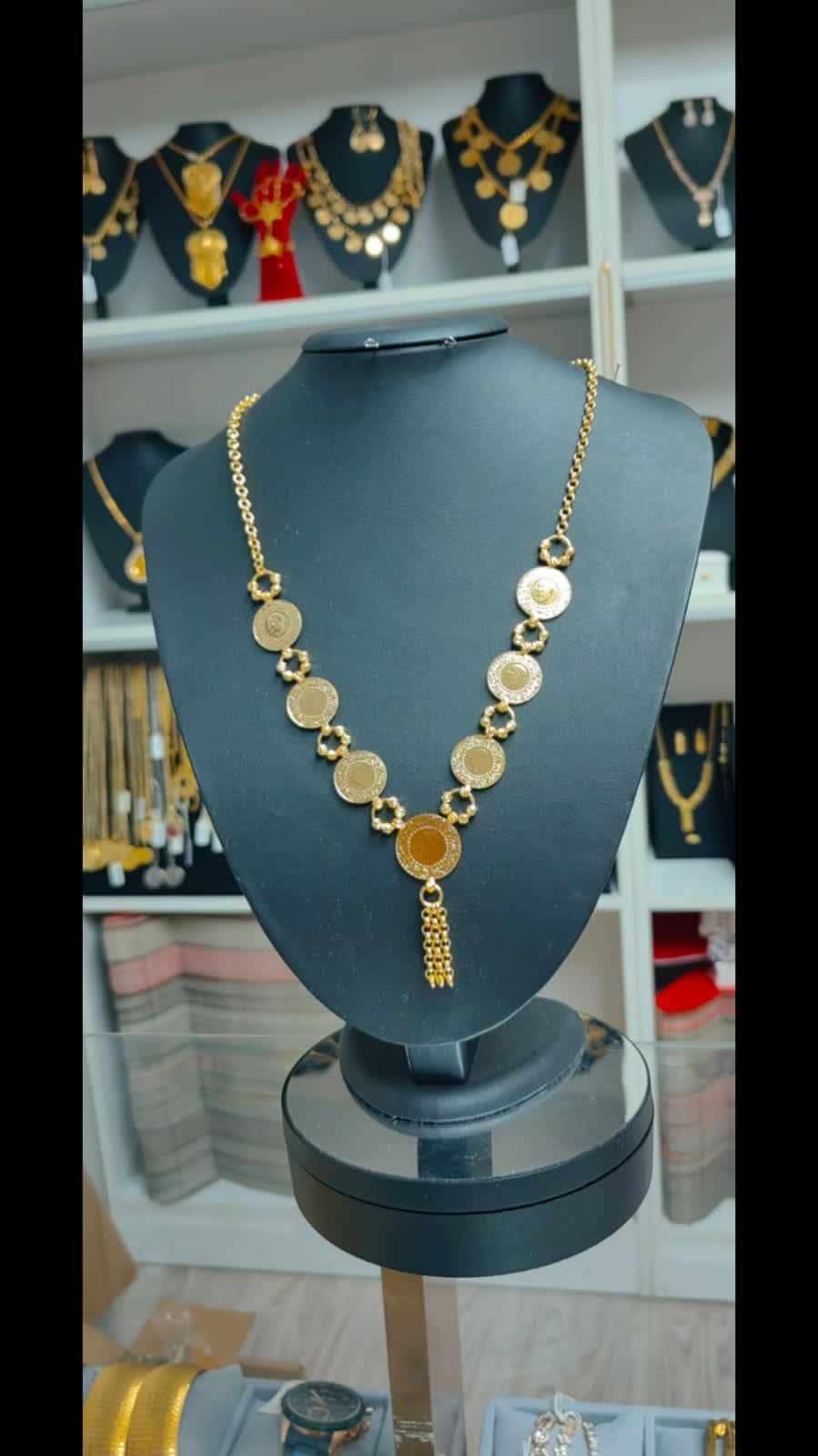 Altın Renginde Lak Kaplama Yedisi Bi Yerde - YBYKA023 - Mad Gold kolyeler