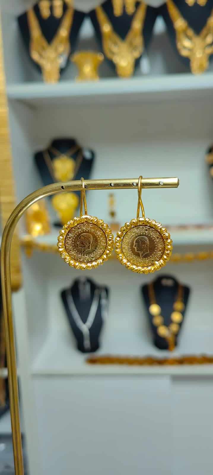 Altın Renginde Lak Kaplama Dorika Çeyrekli Küpe - DÇKA0039 - Mad Gold dorika küpeler