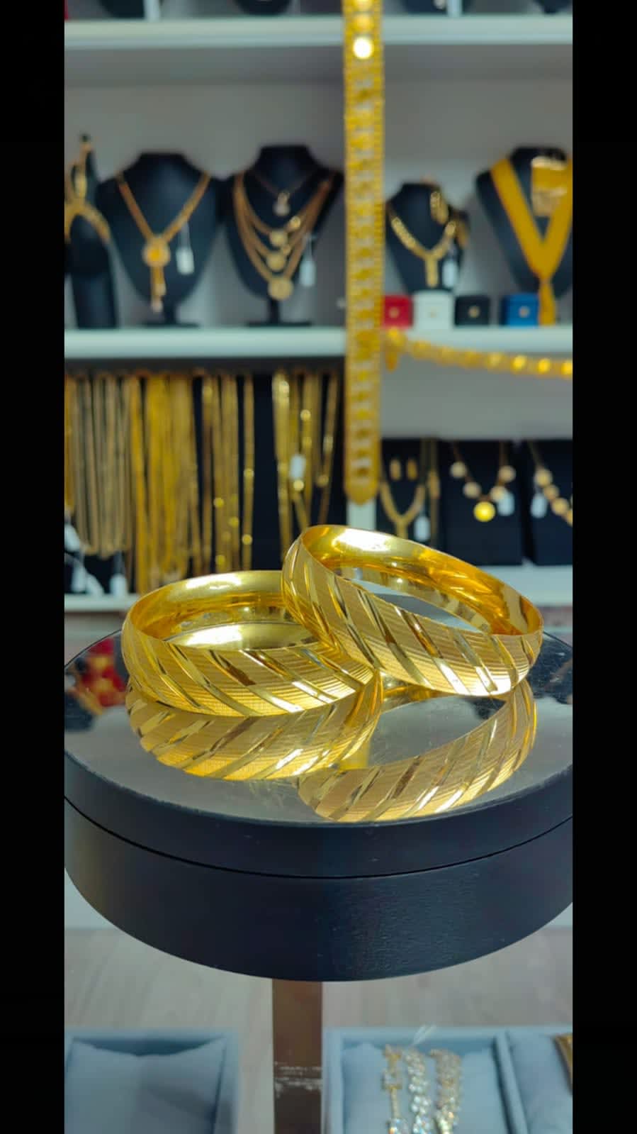 خيارات التسوق بالتقسيط لسوار عجدة - سوار 1.50 سم - BL15031 - أساور 1.50 سم