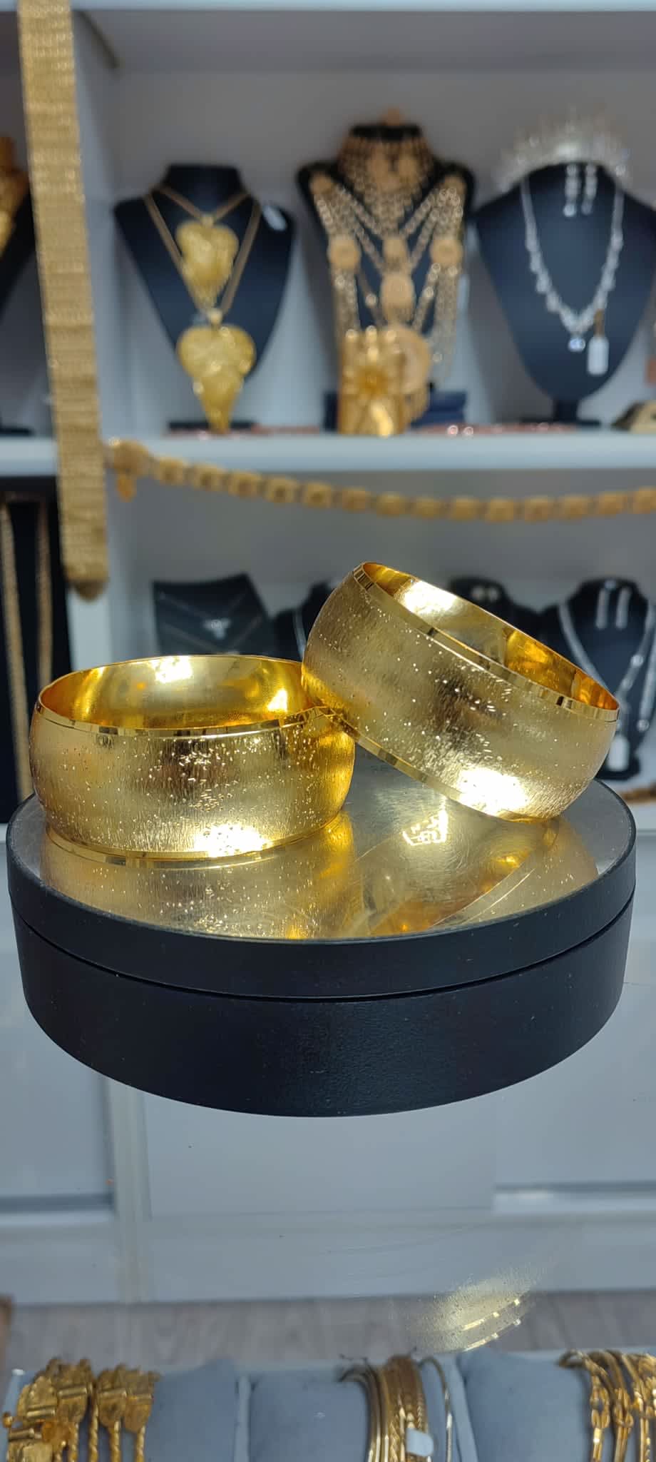 دستبند ۳.۰۰ - BL30011 - دستبندها | Mad Gold İmitasyon کیفیت روکش طلای جمهوری تقلیدی - دستبند ۳.۰۰ - BL30011 - دستبندها